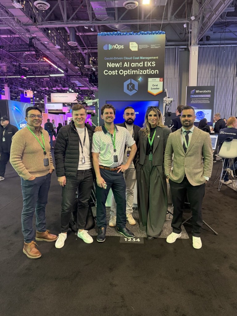 The nOps team at the nOps booth